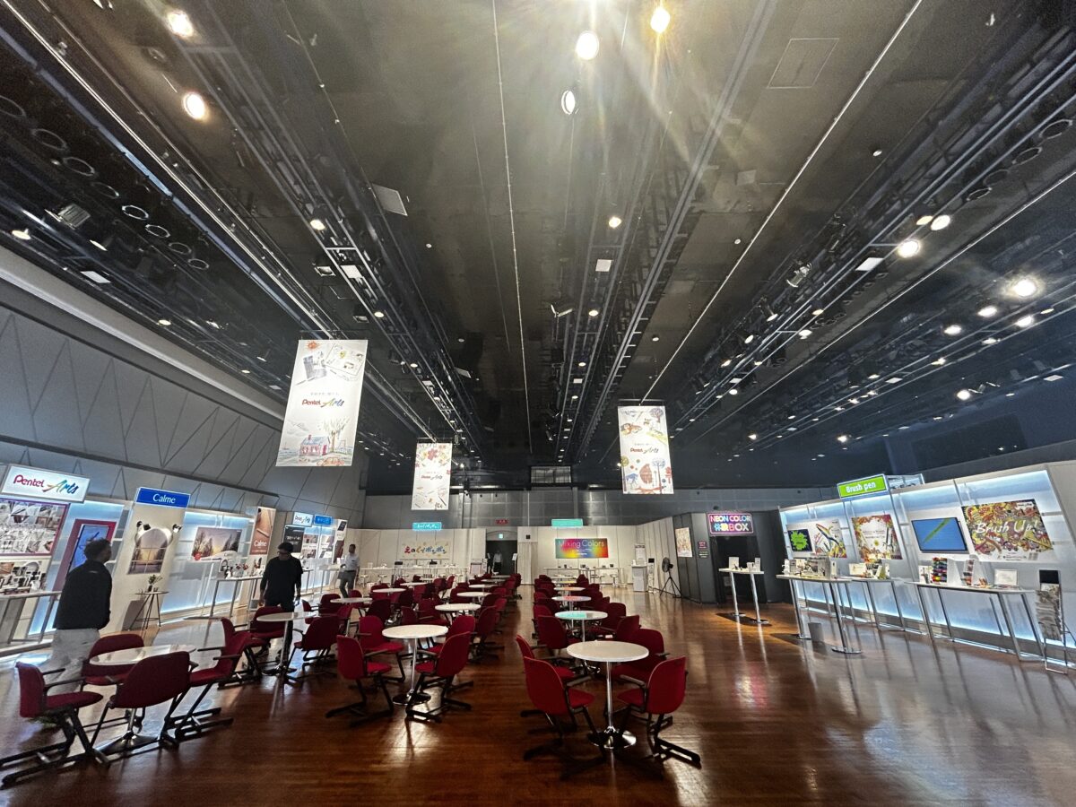 ぺんてる 発表展示会